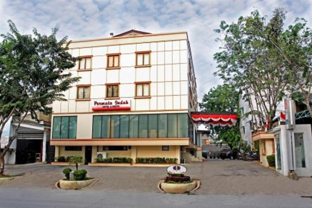 Losari Roxy Hotel Jakarta Exterior photo